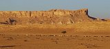 Paysage désertique dans la région d'Al Aïn. Crédit photo : A. Berthelot, mission archéologique française aux E.A.U